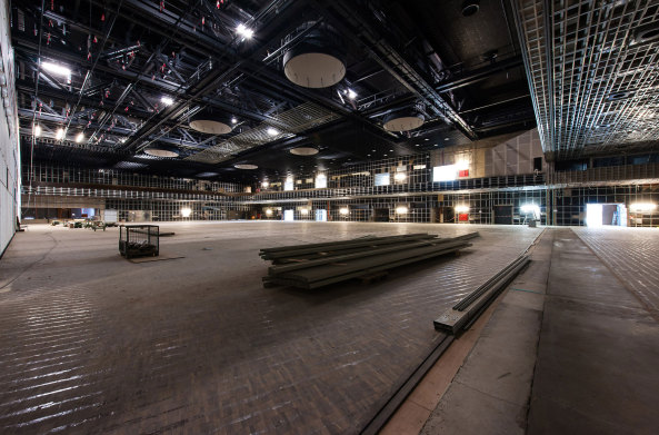 World Conference Center Bonn, Heinle Wischer und Partner, INROS LACKNER SE, Konferenzzentrum, Bonn, Neubauten in Bonn, Regierungsviertel Bonn, Bauskandal, yes architecture, Skandal, Architektur, BauNetz, Baunetz-Meldung, Fertistellungm Erffnung in Bonn, World Conference Hotel, Plenarsaal, Hauptgebude, Platz der Vereinten Nationen, Presseamt der Bundesstadt Bonn, Conference Center Management GmbH BonnCC, WorldCCBonn, Arbeitsgemeinschaft Heinle Wischer Gesellschaft fr Generalplanung mbH und Inros Lackner AG, Baukosten, Bhnentechnik