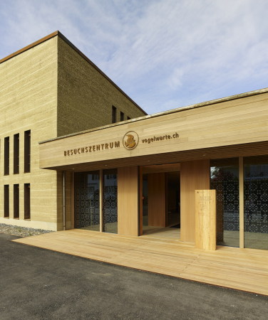 vos, mlzd, Besucherzentrum Schweizerische Vogelwarte Sempach, Neubau, Schweiz, Sempach, Vogelwarte, Ufer, Sempachersee, Natur, Ausstellung, See, Kubus, Voliere, Lehm, Holz, wood, loam, exhibition, ornithological station, Switzerland