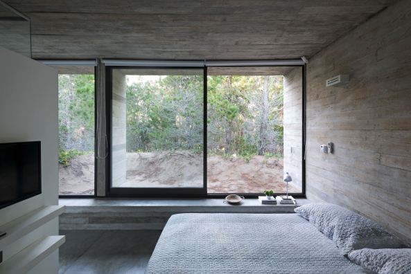 Wein House, Wohnhaus, Haus, Wohnen, housing, house, Buenos Aires, Beton, concrete, Casa, Wald, Landschaft, D�nen, dunes, forest, Villa, Hang, Erschlie�ung, Rampe, ramp, beam, Balken