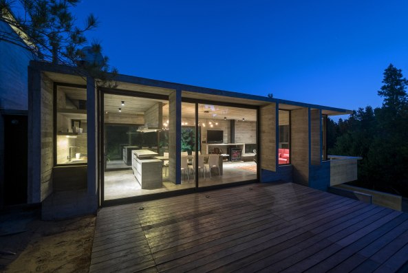 Wein House, Wohnhaus, Haus, Wohnen, housing, house, Buenos Aires, Beton, concrete, Casa, Wald, Landschaft, D�nen, dunes, forest, Villa, Hang, Erschlie�ung, Rampe, ramp, beam, Balken