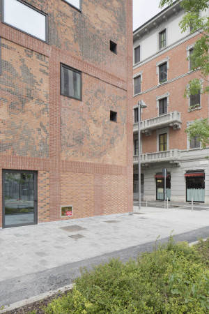 Baukuh; Architects; Mailand; House of Memory; Casa della Memoria; Archiv; Neubau; Ziegelwerk; Backsteinfassade; Stefano Graziani; Julio Boem; Porta Nuova; Italien