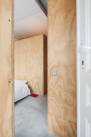 stekke + fraas, brutopia, housing, Neubau, Metallfassade, Wohnungsbau, Belgien, Baugruppe, Holz, Ausbau, Platten, Metallfassade, Blech, Dachterrasse, Wasser, Tim Van de Velde, Vielfalt, diversity, Ritterstrae, R50, wood, metal, terrace, water, Flu, Balkone, gnstig, billig, cheap, low cost, low tech, 2015, 2014, Forest, Avenue Van Volxem 387