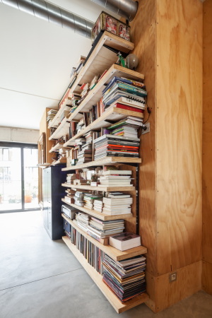 stekke + fraas, brutopia, housing, Neubau, Metallfassade, Wohnungsbau, Belgien, Baugruppe, Holz, Ausbau, Platten, Metallfassade, Blech, Dachterrasse, Wasser, Tim Van de Velde, Vielfalt, diversity, Ritterstrae, R50, wood, metal, terrace, water, Flu, Balkone, gnstig, billig, cheap, low cost, low tech, 2015, 2014, Forest, Avenue Van Volxem 387