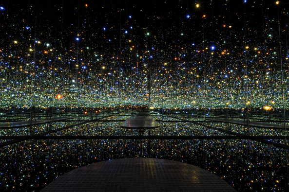 Garage, Moscow, Moskau, OMA, Rem Koolhaas, Umbau, Erneuerung, Museum, Ausstellungshaus, Museum of Contemporary Art, Vremena Goda Pavilion, Rem Koolhaas, Timur Shabaev, Form Bureau, Buromoscow, Werner Sobek, dUCKS, Les claireurs, Konstantin Melnikov, exhibition space, 2015, Kunst, Art, Fassade, Spiegelungen, Otr, Konstruktivismus, Yuri Palmin, Egor Slizyak, Denis Sinyakov, David X Prutting, Timur Shabaev