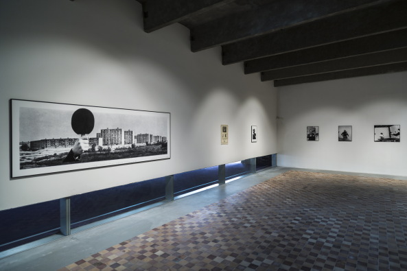 Garage, Moscow, Moskau, OMA, Rem Koolhaas, Umbau, Erneuerung, Museum, Ausstellungshaus, Museum of Contemporary Art, Vremena Goda Pavilion, Rem Koolhaas, Timur Shabaev, Form Bureau, Buromoscow, Werner Sobek, dUCKS, Les claireurs, Konstantin Melnikov, exhibition space, 2015, Kunst, Art, Fassade, Spiegelungen, Otr, Konstruktivismus, Yuri Palmin, Egor Slizyak, Denis Sinyakov, David X Prutting, Timur Shabaev