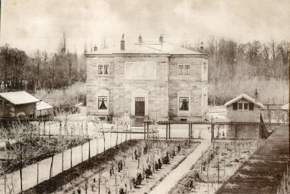 Bayreuth, 2015, Volker Staab, H.G. Merz, Neubau, Umbau, Erweiterung, Renovierung, Richard Wagner, Museum, Glaskasten, Villa Wahnfried, Grner Hgel, Bayreuther Hofgarten, Iris Wagner, Caf, Foyer, Dauerausstellung, Sonderausstellung, Prsentation, Erffnung, feierlich, Iris Wagner, Cosima, museumsgestalter, Deutschland, Germany, composer, Komponist, extension, renovation, glass, garden, park, Garten, HG Merz, Staab Architekten, architecture,