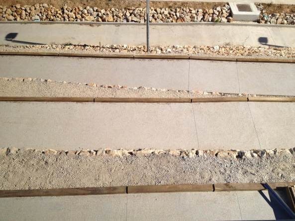 PAN, Marseille, Sandwichplatten, Holz, Metall, Beton, Laubengang, Holzlatten, Stahltrger, steel, sandwich panels, wood, metal, concrete, access balcony, Ecole superieure d'architecture