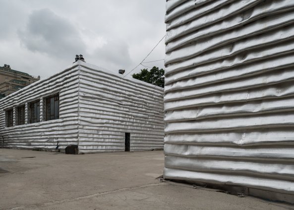 Architektur; Social Media Strategie; Moskau; Russland; KOSMOS architects; EMA; Zwischennutzung; Revitalisierung; Installation; Intervention; Yuri Palmin;