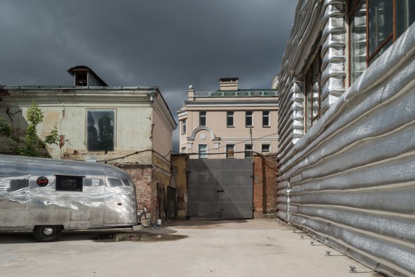 Architektur; Social Media Strategie;Moskau; Russland; KOSMOS architects; EMA; Zwischennutzung; Revitalisierung; Installation; Intervention; Yuri Palmin;