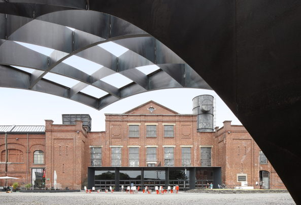 Stahl, steel, Genk, Belgium, C.Mine, Pieterjan Gijs, Arnout van Vaerenbergh, Labyrint, labyrinth, art installation, Kunstinstallation