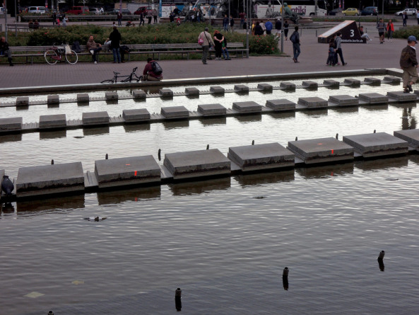 Alte Mitte, neue Liebe, Dialogverfahren, Neubau, Umbau, Platzgestaltung, Alex, Fernsehturm, historische Mitte, Stadtschloss, Wiederaufbau. Marx-Engels-Forum, Neugestaltung, Karten, Map, Kartierung, Mapping, Untersuchung, Regula Lscher, Jrg Stollmann, Dagmar Pelger, Katharina Hagg, TU Berlin, Studenten, Studierende, Prsentation, Stadtgeschichte, Alex, 2015, Berlin, Innenstadt, Baukultur,