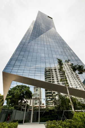 Sao Paulo, sustainable, high-rise, luxury, apartments, Brazil, Daniel Libeskind, Studio Libeskind, Vitra, glas clad, Glasfassade, wood, Holz, Beton, concrete, Innendesigin, interior design, Dado Castello Branco