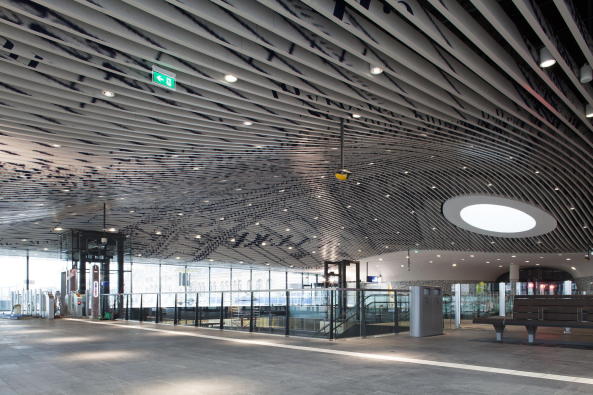 delft, bahnhof, delft station, mecanoo, architekten, infrastruktur, deckenstruktur, neubau, rathaus, niederlande, lamellen, decke, halle, bahnhofshalle, harry cock