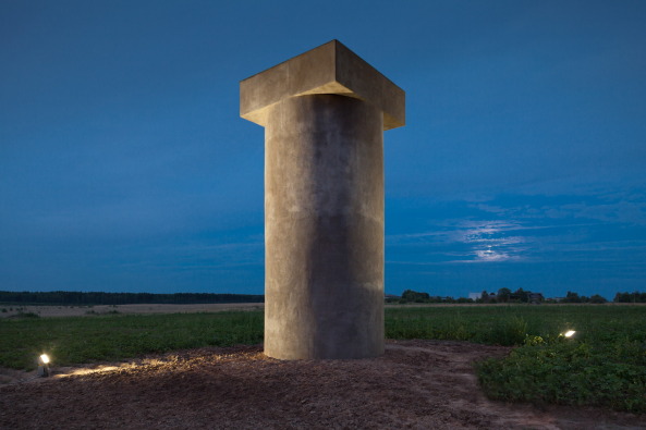 Lehm, Stroh, Museum, rurale Arbeit, rural work, museum, clay, straw, Russia, Russland, Architekturfestival, Land, Werkzeuge, traditionell, Bauer, Handwerk, Handarbeit, manual work, column, S�ule, Sergei Tchoban, Agniya Sterligova, Claude-Nicolas Ledoux