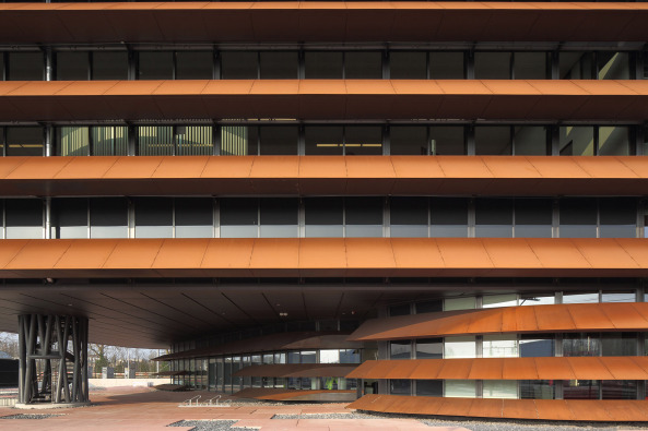 utrecht, infrastuktur, verkehrsleitzentrale, verkehrszentrale, neubau, konstruktion, stahl, corten-stahl, lamellen, fassade, eisenbahn, bahn, ingenieure, architekten, niederlande, de Jong, Gortemaker, Algra