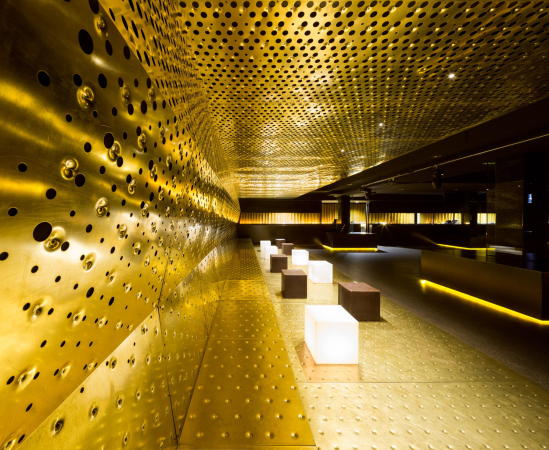 VAILLO+IRIGARAY, vaillo, irigaray, architects, spanien, baskenland, pamplona, diako, disco, diskothek, gold, golden, navarra, Rubn Prez Bescs, ruben, perez, bescos