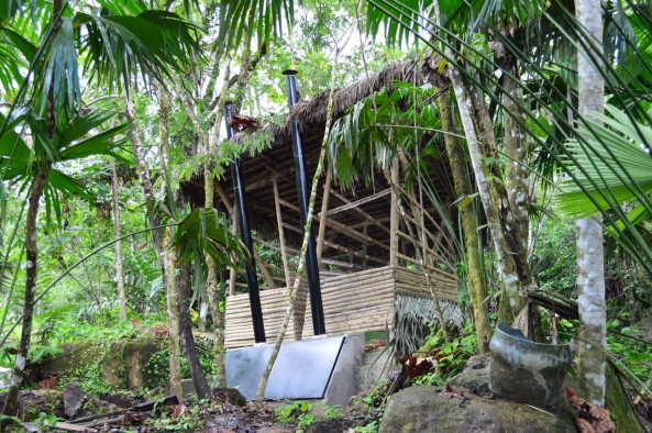 amazonas, kakao, htte, kakao-htte, studenprojekt, nachhaltiges bauen, equador, con lo que hay, ensusitio arq, kichwa, neubau, bambus, rattan, komposttoilette, brcke, regenwald