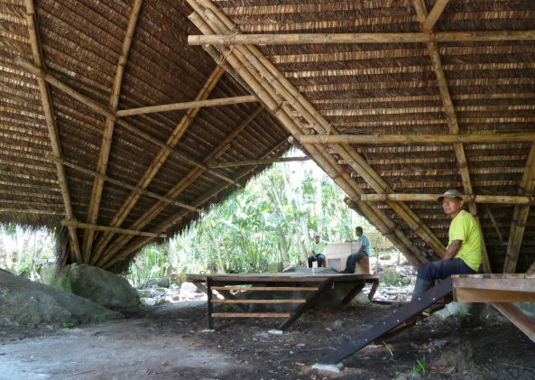 amazonas, kakao, htte, kakao-htte, studenprojekt, nachhaltiges bauen, equador, con lo que hay, ensusitio arq, kichwa, neubau, bambus, rattan, komposttoilette, brcke, regenwald