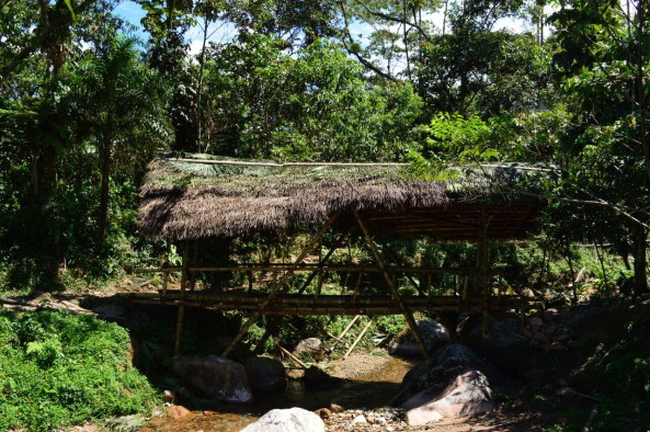 amazonas, kakao, htte, kakao-htte, studenprojekt, nachhaltiges bauen, equador, con lo que hay, ensusitio arq, kichwa, neubau, bambus, rattan, komposttoilette, brcke, regenwald