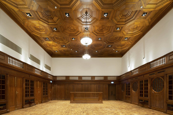 national gallery singapore, nationalgalerie, singapur, studio milou, paris, singapore, bauen im bestand, umbau, denkmal, kolonialarchitektur, kolonialviertel, kunst, galerie,  CPG, consultants, gold, decke, aufstockung