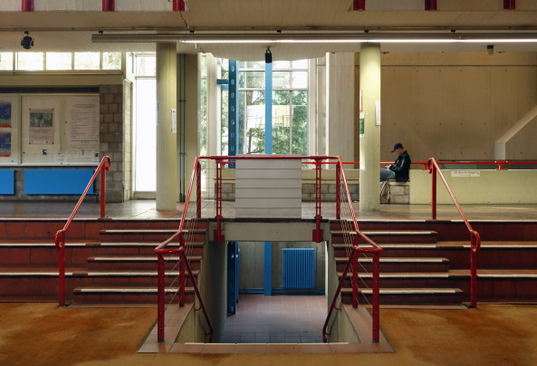 Ein Besuch im Fun Palace der Mathematik; Georg Kohlmaiers komoderne in Berlin; Technische Universitt Berlin; Barna von Sartory; Bredero Betonstein; Sonnenfalle; Schaum und Technik; Sanierung; Abriss; Luise Rellensmann; Stephan Becker; Brohaus; Glashaus; Berlin