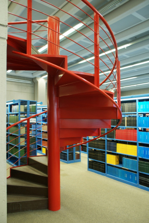 Ein Besuch im Fun Palace der Mathematik; Georg Kohlmaiers komoderne in Berlin; Technische Universitt Berlin; Barna von Sartory; Bredero Betonstein; Sonnenfalle; Schaum und Technik; Sanierung; Abriss; Luise Rellensmann; Stephan Becker; Brohaus; Glashaus; Berlin