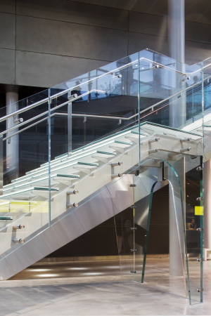 Hans van Heeswijk Architects, 2015, Van Gogh Museum, Vincent Van Gogh, Amsterdam, Netherlands, Painter, Maler, Niederlande, Holland, Neubau, Glas, Stahl, Eingangshalle, Amsterdam Zuid, Kisho Kurokawa, Gerrit Rietveld, Eingangshalle, Untergschoss, basement, connection, Verbindung,