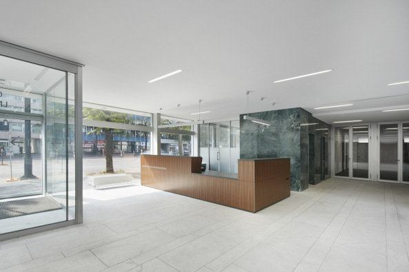 Numbrich Albrecht Klumpp Architekten; Nina Stragtl; Gerhard Krebs; Brohaus; Berlin; Charlottenburg; CHIC; Charlottenburger Innovations-Centrum; Start-up; Umbau; energetische Sanierung; denkmalgerecht; Marmor