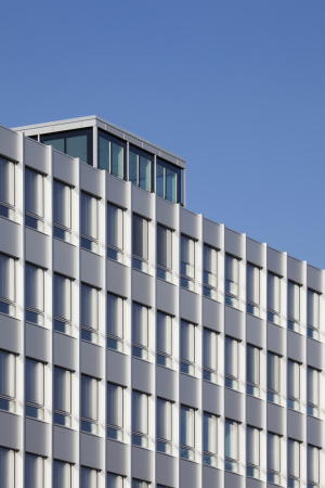 Numbrich Albrecht Klumpp Architekten; Nina Stragtl; Gerhard Krebs; Brohaus; Berlin; Charlottenburg; CHIC; Charlottenburger Innovations-Centrum; Start-up; Umbau; energetische Sanierung; denkmalgerecht; Marmor