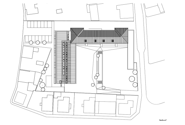 Lionel debs architectures, Strasbourg; Benfeld; Aristide Briand Primary School; Grundschule; Erweiterungsbau; Neubau; Bestand; Silhouette; Profil; Emmanuel Kuhn; Beton; Holzfaserdecke;