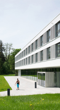 Schlerheim in Lauingen von Schwinde Architekten