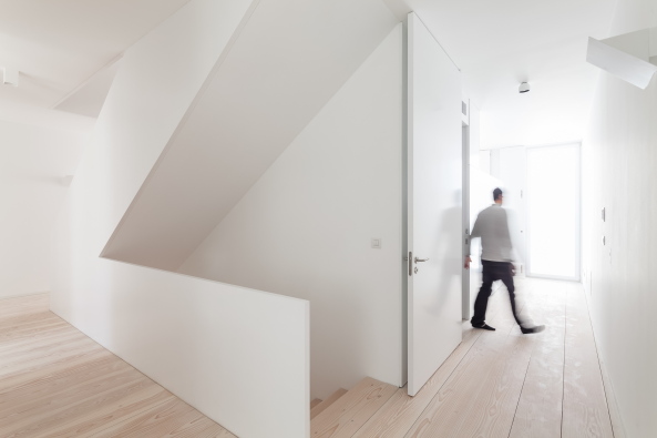 Umbau, Lissabon, Rato, Portugal, CHP Arqiteqtos, Portugal, Blockrandbebauung, Historisch, Renovierung, refurbishment, different groundplans, house, Wohnhaus