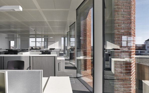 Backstein, Brick stone, Klinker, Klinkerexpressionismus, German expressionism, North Germany, Max Dudler, Lbeck, Drgerwerke, Drger, Firma, window, Fenster,