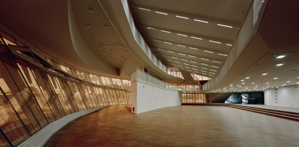 Volker Giencke, Konzerthaus, Konzertsaal, Musiksaal, Lettland, Liepaja, Kulturzentrum, Glassfassade, Musik, Experimentierbhne, Probenraum, Musikclub