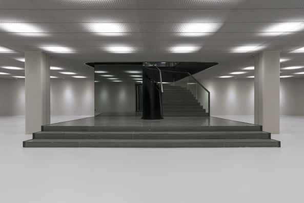 Den Bosch, Provinciehuis, Kaan Architecten, Update, Umbau, rennovation, B�rogeb�ude, Verwaltungsgeb�ude, Beton, Brutalismus, Brutalism, Hugh Maaskant, Sozialstaat, Noord-Brabant, Moderne, modernism, netherlands, Dutch, 2015, concrete, 1971, Rotterdam, Foyer, Bar, B�ros, offices, Hochhaus, Slab, tower, Kees Kaan