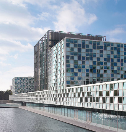 ICC-Neubau von Schmidt Hammer Lassen in Den Haag fertig