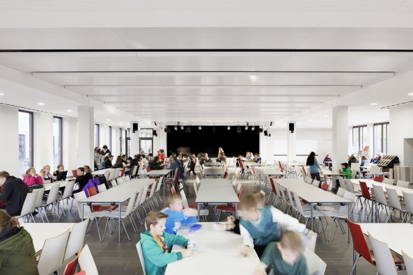 Marcus Bredt, Gerkan, Marg und Partner, gmp, Neubau, school, schule, new building, Rimbach, Bavaria, Germany, Deutschland, Bayern, grau, weiss, streng, Putz, Martin-Luther-Schule, Umbau, Erweiterung, transformation, extension, Klassenrume, Klassenzimmer, Schulklasse, Gymnasium, Wettbewerb, 1. Preis, Bhne, Cafteria