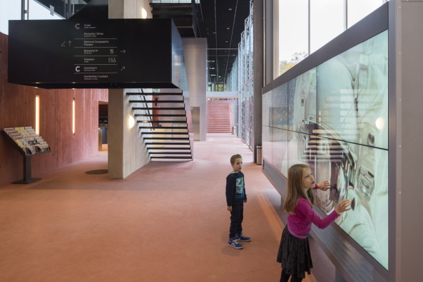 Kerkrade, Design, Museum, Grundsteinlegung, Europa, Europe, Gestaltung, Werkstatt, Planetarium, Shift Architecture Urbanism C-City, Cube, Columbus, 3-D Kino, OMA, Rem Koolhaas, W�rfel, German Red Dot, Cooper Hewitt, Smithsonian Design Museum, Fertigstellung, Umsetzung, Realisierung, 2015, Limburg, Museumsplein, Shift Architecture Urbanism, Netherlands, Niederlande, Rotterdam, Discovery Center Continium