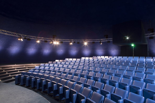 Kerkrade, Design, Museum, Grundsteinlegung, Europa, Europe, Gestaltung, Werkstatt, Planetarium, Shift Architecture Urbanism C-City, Cube, Columbus, 3-D Kino, OMA, Rem Koolhaas, Wrfel, German Red Dot, Cooper Hewitt, Smithsonian Design Museum, Fertigstellung, Umsetzung, Realisierung, 2015, Limburg, Museumsplein, Shift Architecture Urbanism, Netherlands, Niederlande, Rotterdam, Discovery Center Continium