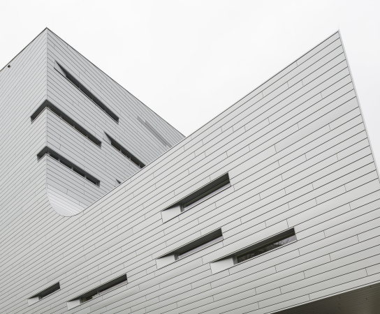 Glas, Riegel, Wohntrakt, Rampe, Kinderklink, Hospital, kids, nursierey, parents, playing, ramp, cutting, Schlitze, Paneele