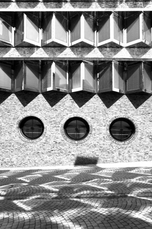 Lederer Ragnarsdttir Oei, Ulm, Sparkasse, Neue Strae, Ziegel, Ziegelbau, Erweiterungsbau