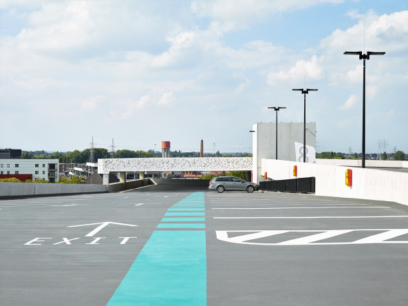 perforiert, Garage, Gent, Abscis Architecten, Parking House, Parkhaus, perforated, metal, Metall, Gent, Belgium, Ghent, Hospital,
