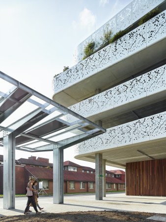 perforiert, Garage, Gent, Abscis Architecten, Parking House, Parkhaus, perforated, metal, Metall, Gent, Belgium, Ghent, Hospital,