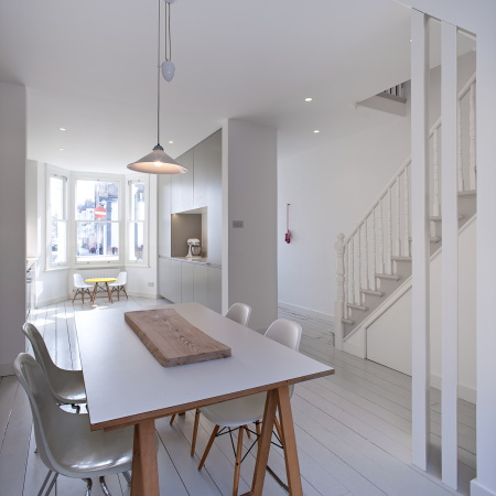 Don't Move, Improve in London, Erweiterung, extension, Anbau, Anbauten, Umbau, Winners Announced, Peter Murray, NLA, RIBA, Sanderson House by David Kohn Architects, Shepherd's Bush Extension by Studio 30, Amy Frearson, The Gables by Patalab Architecure, kleines Haus, Minihaus, 2016, 2015, Preisverleihung