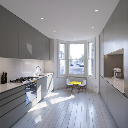 Don't Move, Improve in London, Erweiterung, extension, Anbau, Anbauten, Umbau, Winners Announced, Peter Murray, NLA, RIBA, Sanderson House by David Kohn Architects, Shepherd's Bush Extension by Studio 30, Amy Frearson, The Gables by Patalab Architecure, kleines Haus, Minihaus, 2016, 2015, Preisverleihung