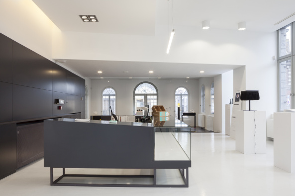 Matador Architects; Mons; Belgien; Sanierung; Erweiterungsbau; Neubau; Bauen im Bestand; Fl�gelneubau; Tim Van de Velde; Design Center Mons