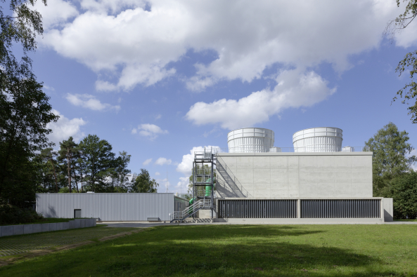 Beton, maschine, Rohre, Khlturmanlage, Ventilator, DLR, Kln, engineering, Ingenieursleistung, 271 km/h, pbr AG, Luft- und Raumfarhttechnik, Auffangbecken, Space, Technology, The Big Bang Theory, Howard Wollowitz