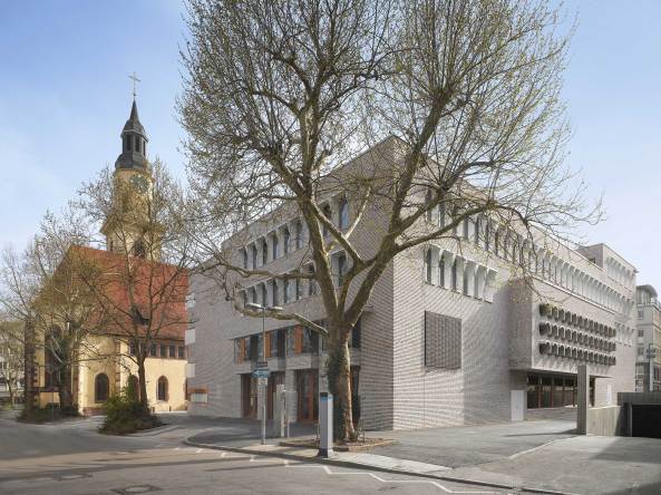 Staatspreis Baukultur Baden-W�rttemberg 2016, Stuttgart, METARAUM, hartwig schneider architekten, LRO, Hospitalhof Stuttgart, LRO Lederer Ragnarsd�ttir Oei, Stuttgart, Johanneum T�bingen, Patzner Architekten, Hochschule Biberach, Baunetz, A24 Landschaft Landschaftsarchitektur, Stadtumbau Schw�bisch Gm�nd, Landesgartenschau Schw�bisch Gm�nd 2014, Energieeffizienzhaus Pforzheim, Freivogel�Architekten, Ausgezeichnete Architektur, Deutsche Architekten, Baunetz, Preise, Baukultur