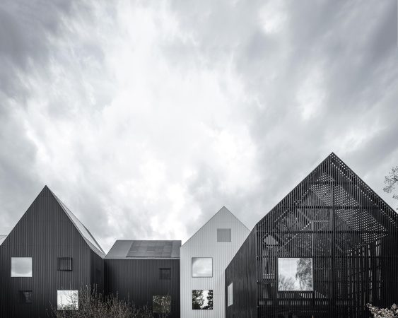 � Rasmus Hjortshoj