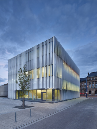 Olgastrae 109, Sporthalle, Gymnasium, Neubau, Gym, 2015, Kepler- und Humboldt-Gymnasium, Zooey Braun, Martin Gessert, h4a, Albrecht Randecker, Klaus Legner, Stuttgart, Mnchen, Wettbewerb, competition, new building, Wrfel, Block,